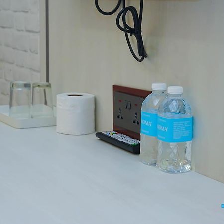 Bookme Hotel 新山 外观 照片